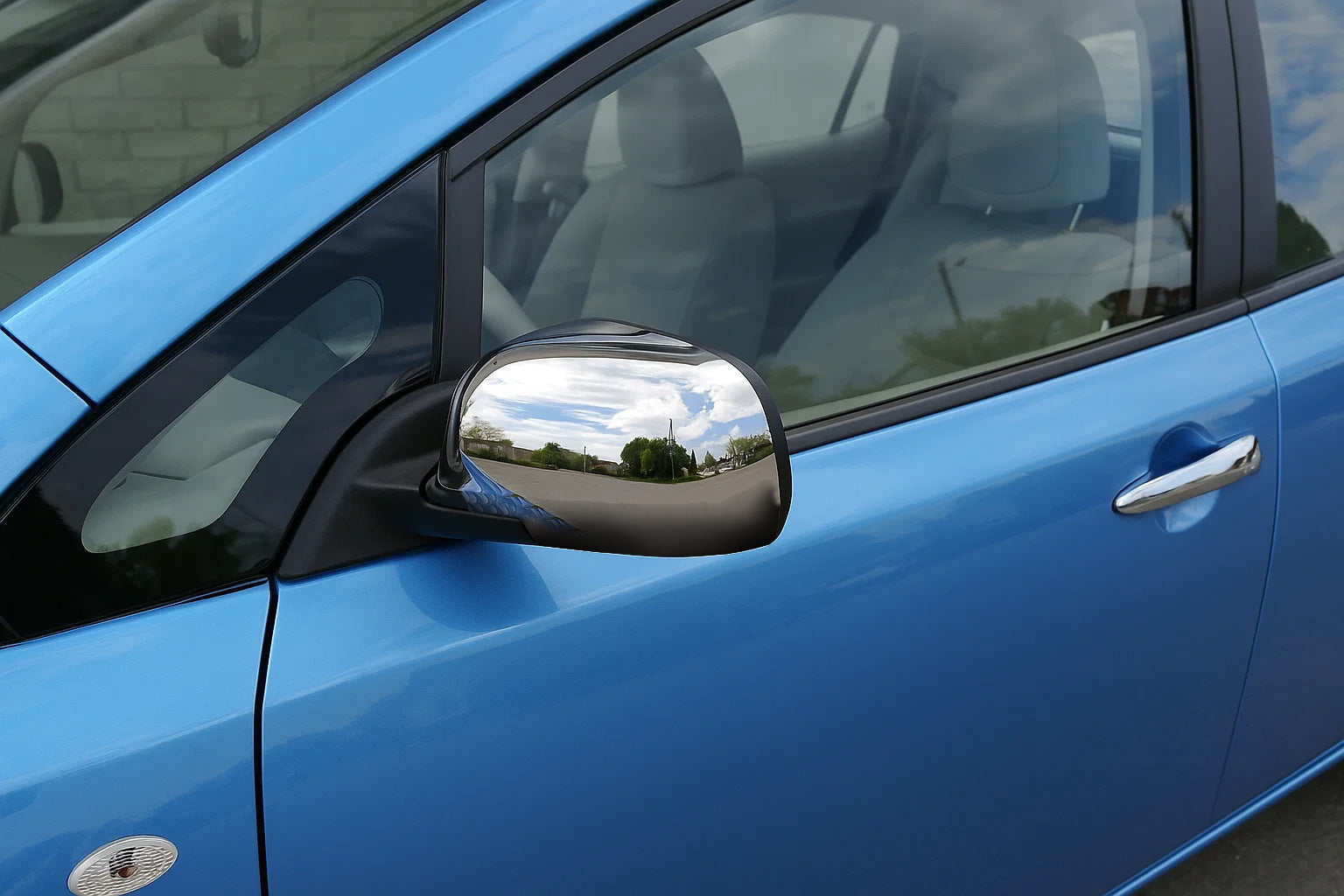 Mirror Covers (2 pcs, ABS) for Nissan Leaf 2010-2017 - image 1