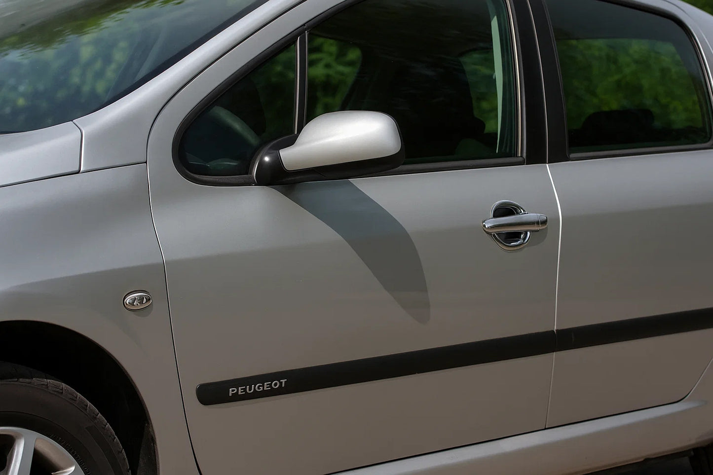 Chrome Handle Cup Covers (4 pcs, plastic) for Peugeot 307 2001-2008 - image 1