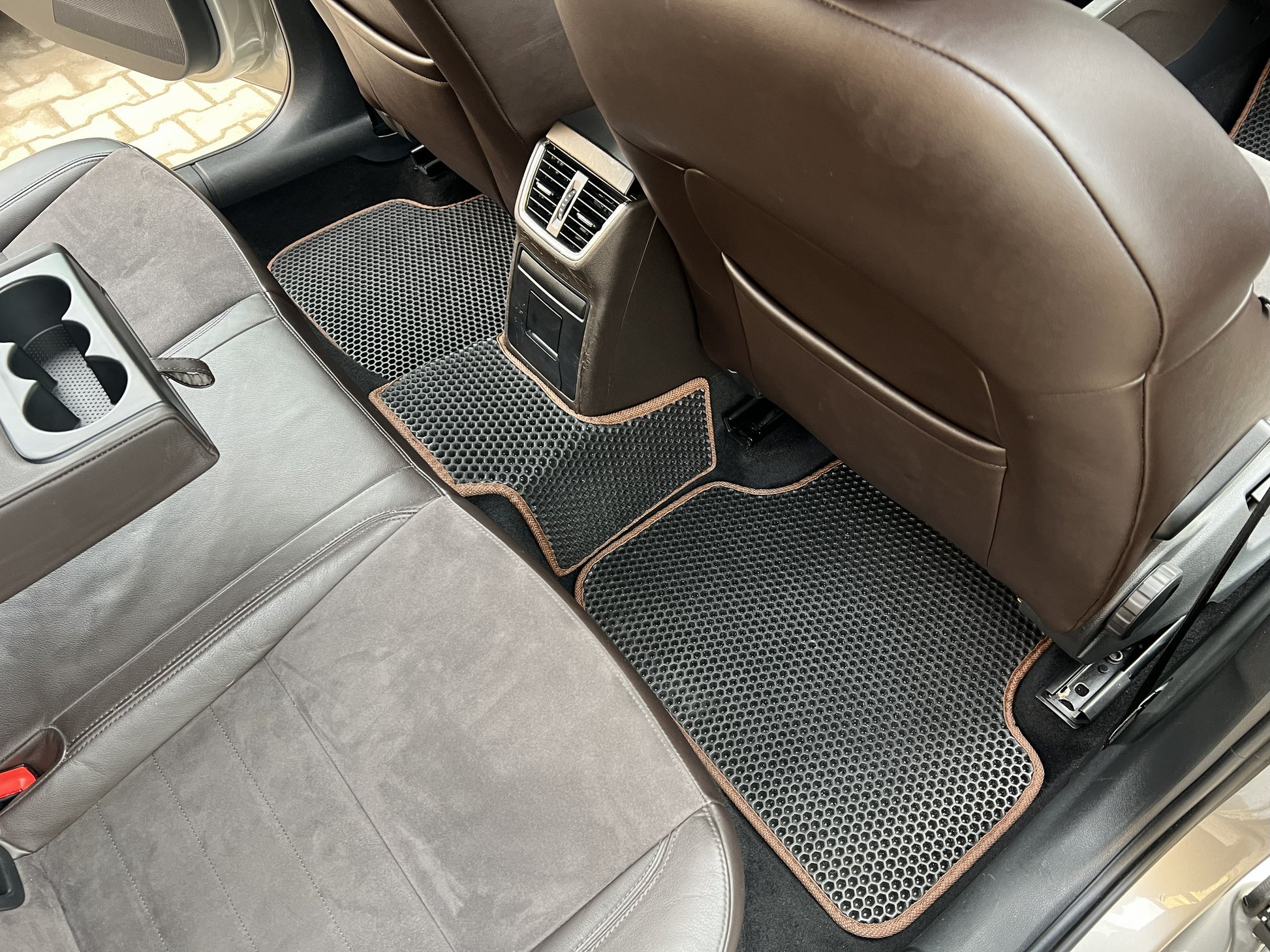 Rubber Floor Mats Carsuit (Black) for Skoda Octavia III A7 2013-2019 - image 3