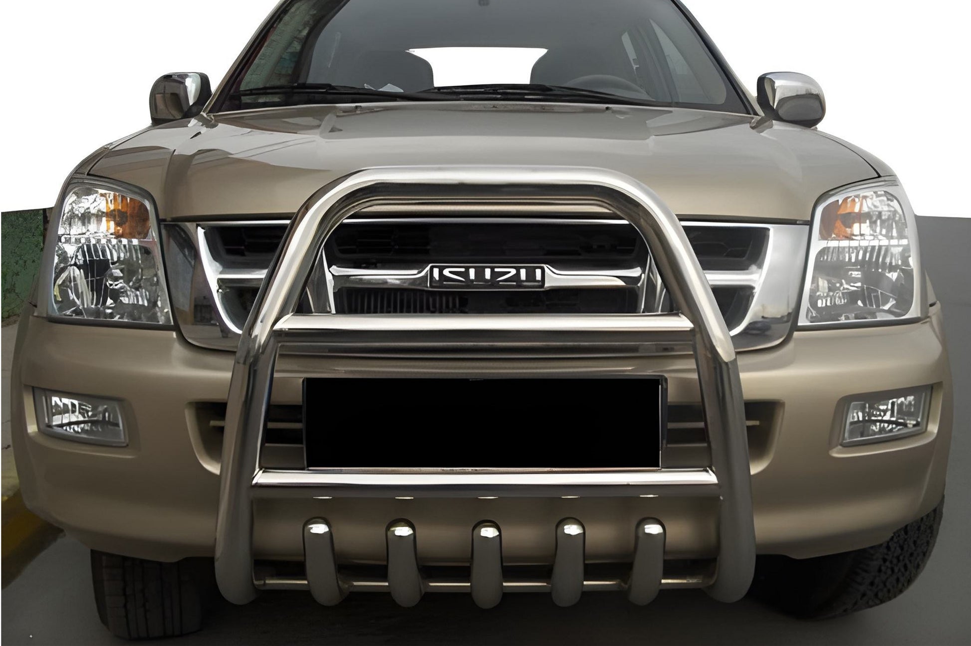 Front Bull Bar QT007 (Stainless Steel) for Isuzu D-Max 2011-2019 - image 1