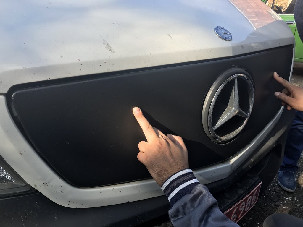 Winter grille trim V1 (2013↗) for Mercedes Sprinter W906 2006-2018 - image 8