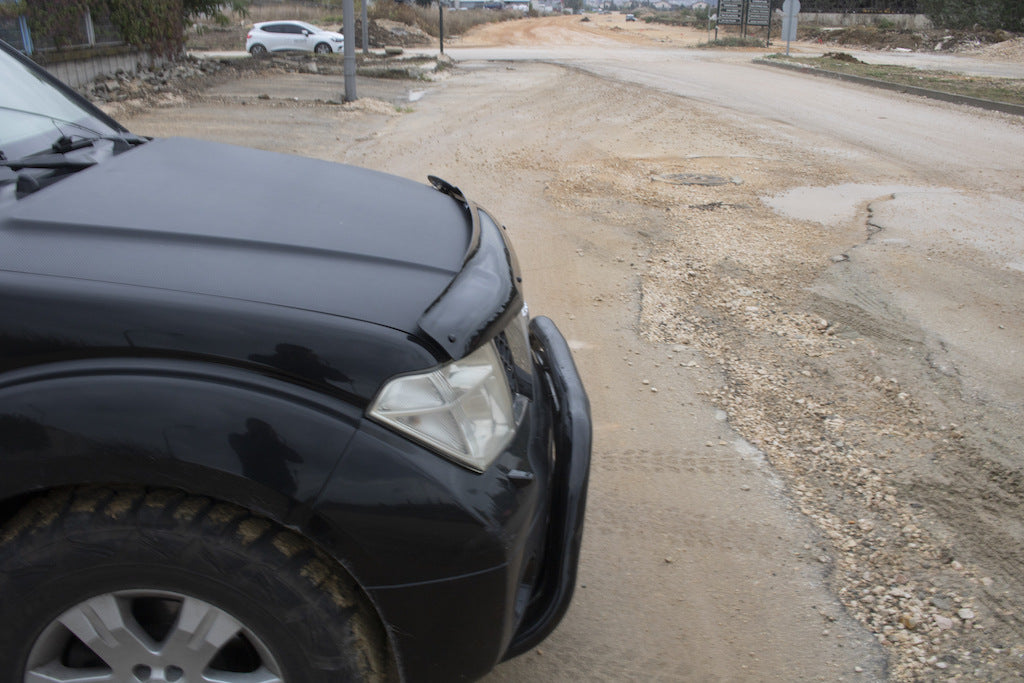 Hood Deflector (EuroCap) for Nissan Navara 2006-2015 - image 5