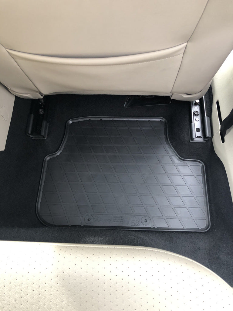 Rubber floor mats for E-Golf (4 pcs, Stingray Premium) for Volkswagen Golf 7/E-Golf 2012-2020 - image 3