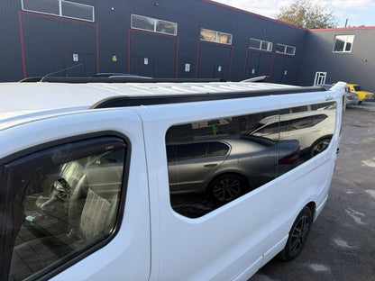 Integrated Roof Rails (black) for Renault Trafic 2015- - image 1