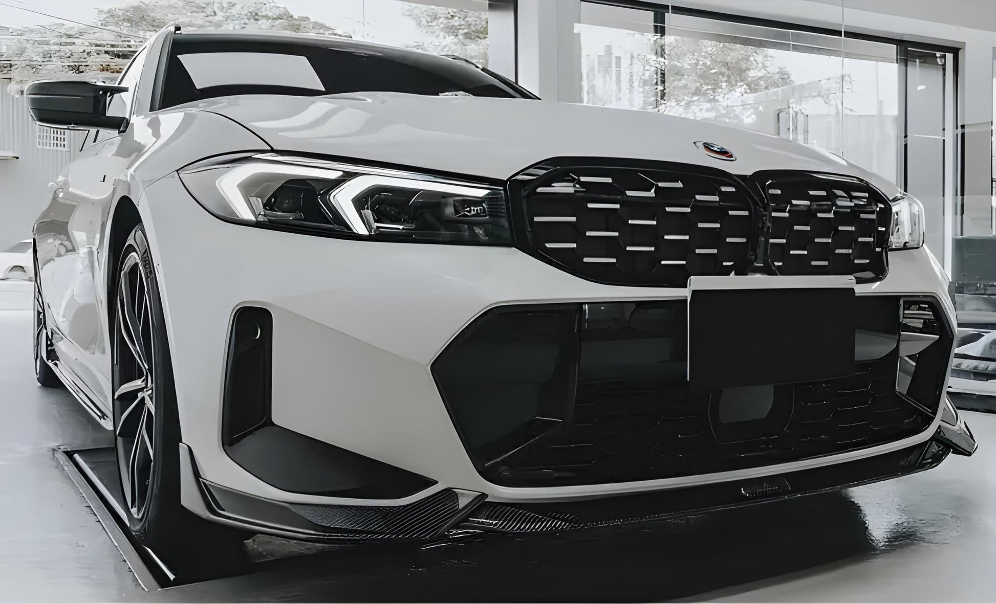 Diamond Silver Kidney Grilles (2022+, black trim) for BMW 3 Series G20/G21 2018- - image 1