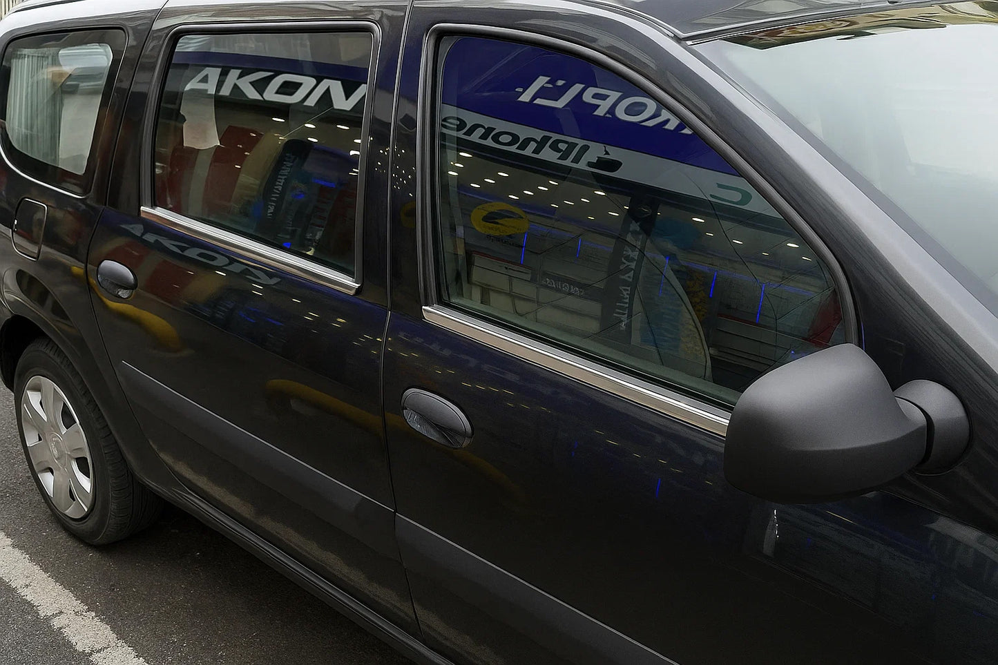 Exterior Window Trim Stainless Steel (4 pcs) for Dacia Logan MCV 2004-2014 - image 1