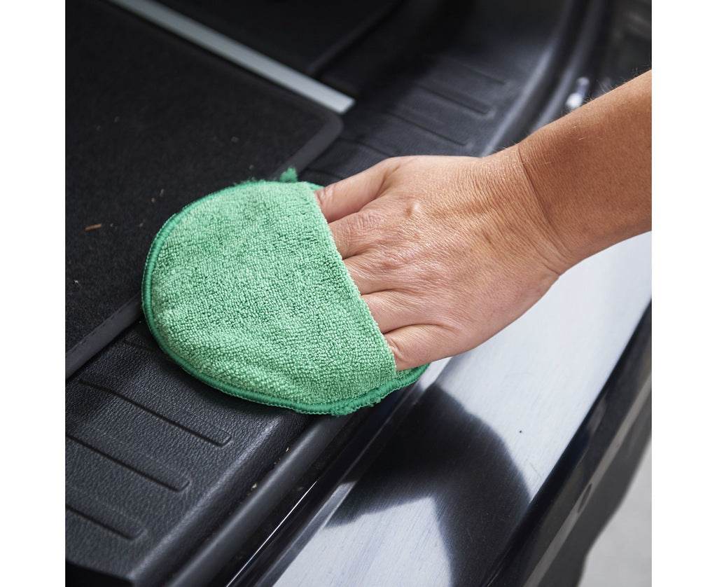 Sonax Applicator for rubbing plastic (microfiber) - Reelken Auto