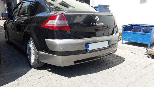 Rear trim for bumper (paintable) for Renault Megane II 2004-2009 - Reelken Auto