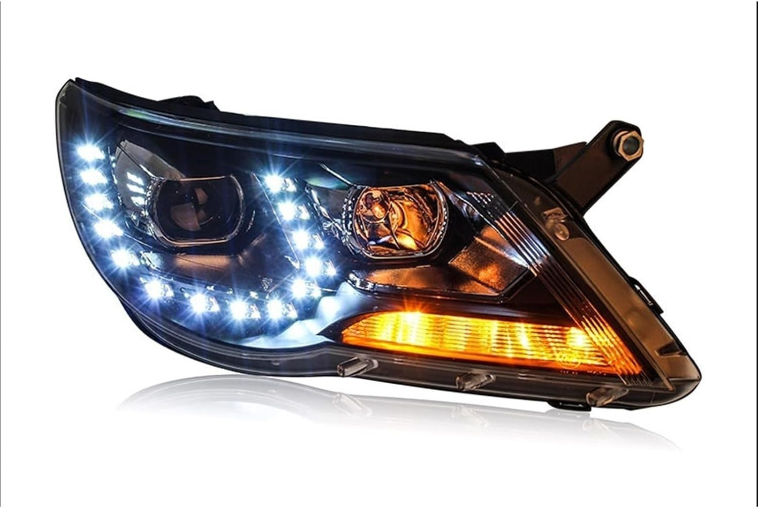 Front Headlights (2007-2010, 2 pcs) for Volkswagen Tiguan 2007-2016 - image 1