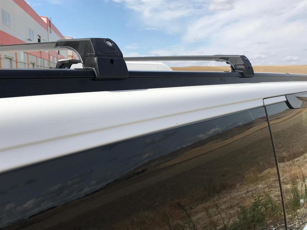 Integrated Roof Rails (black) for Volkswagen T5 Caravelle 2004-2010 - image 16