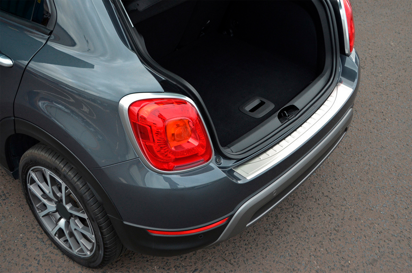 Rear Bumper Protector OmsaLine Stainless Steel for Fiat 500X 2014-2024 - image 2