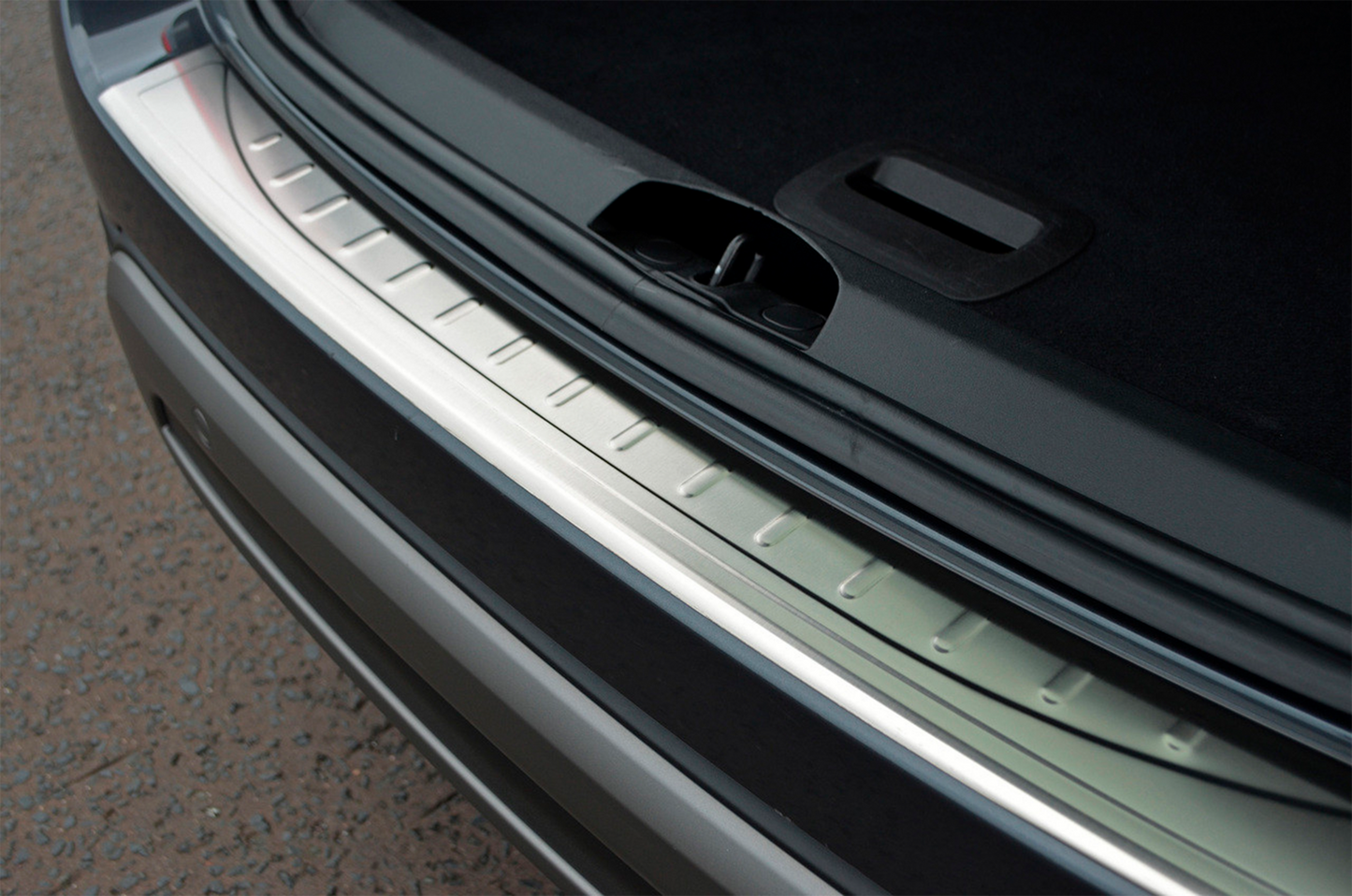 Rear Bumper Protector OmsaLine Stainless Steel for Fiat 500X 2014-2024 - image 7