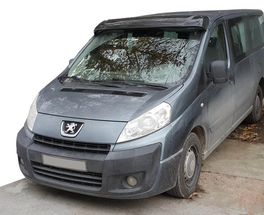 The visor on the windshield (gloss black, 5mm) for Peugeot Expert 2007-2016 - Reelken Auto
