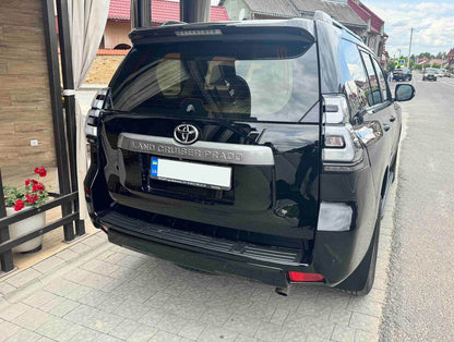 BlackEdition V1 taillights (2017-2023, 2 pcs) for Toyota Land Cruiser Prado 150 - Reelken Auto