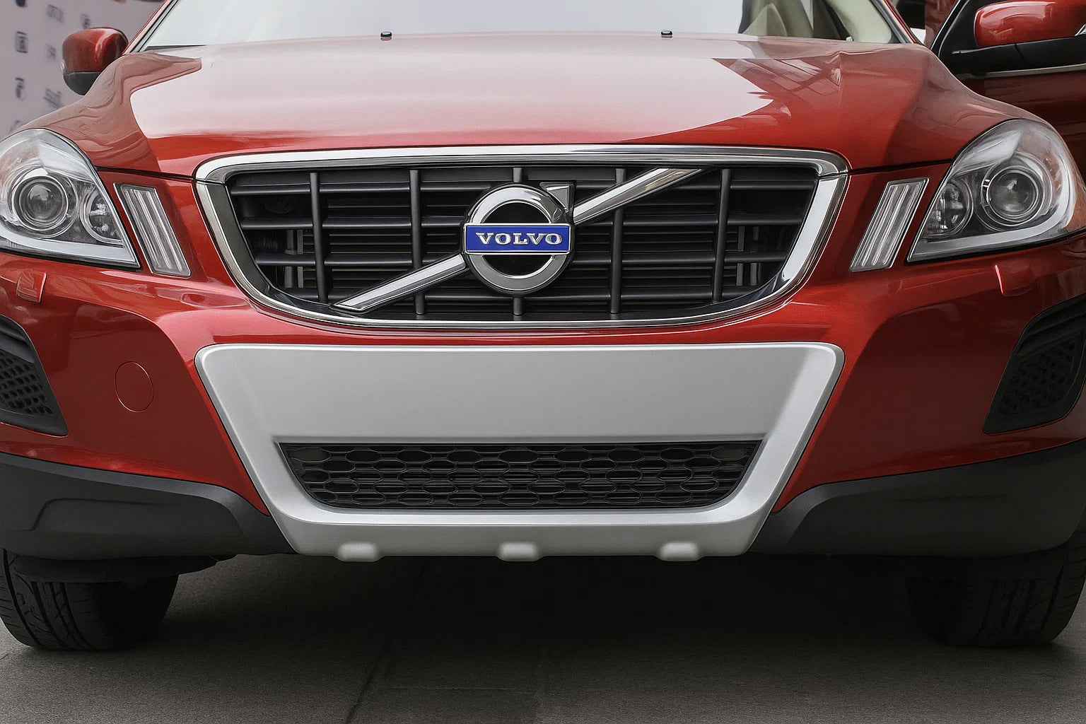 Front Lip V1 (2009-2014) for Volvo XC60 2009-2017 - image 1