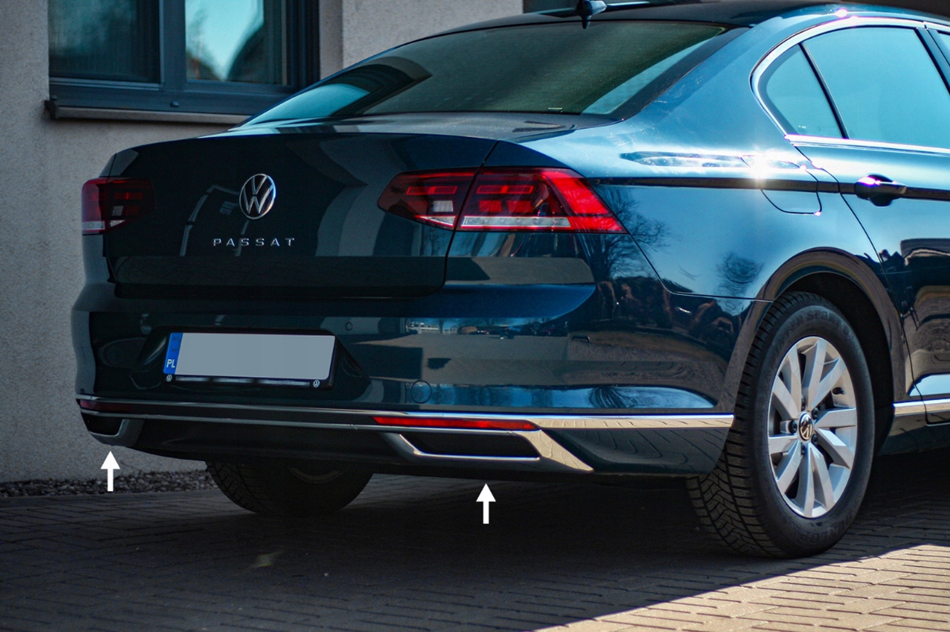 Exhaust tips OmsaLine SD/SW (2019+, 3 pcs, stainless steel) for Volkswagen Passat B8 2015-2023 - image 1