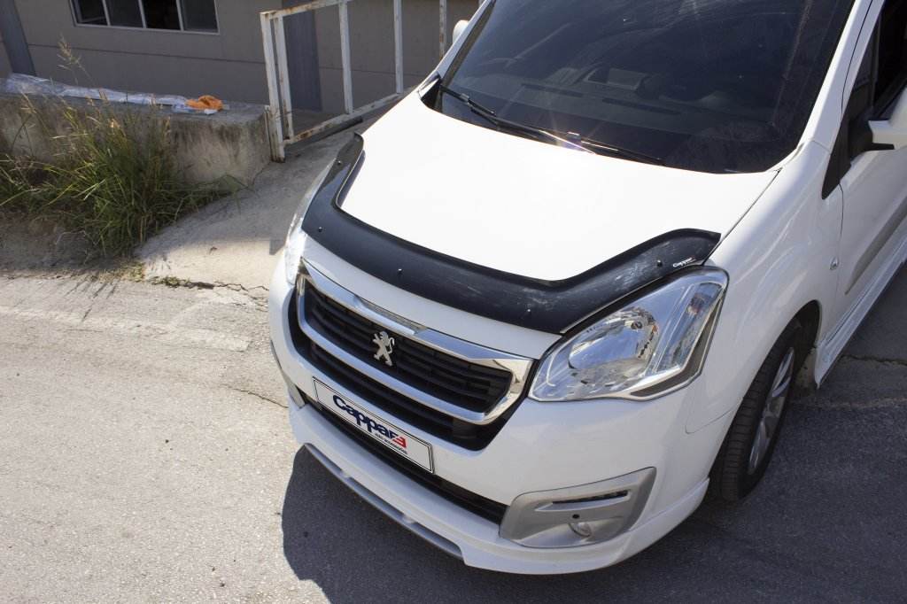 The hood deflector long (EuroCap) for Peugeot Partner Tepee 2008-2018 - Reelken Auto