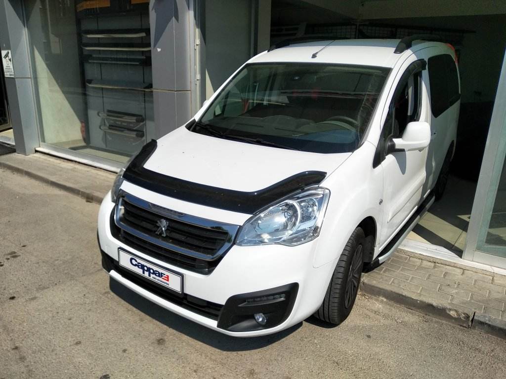 The hood deflector (EuroCap long) for Citroen Berlingo 2008-2018 - Reelken Auto