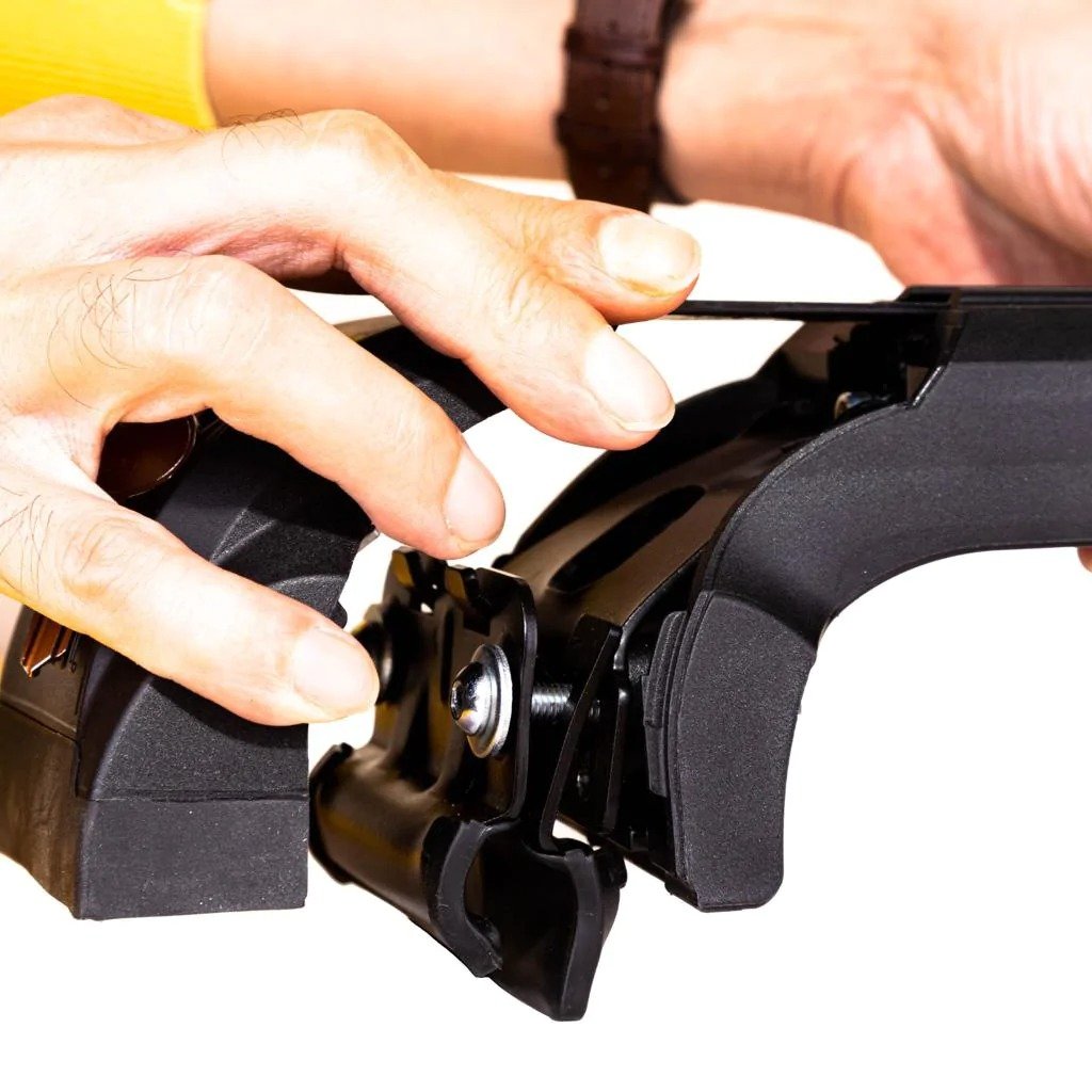 Roof Rack Cross Bars for Integrated Roof Rails Strong V2 120 cm (2 pcs) for Ford Kuga/Escape 2019- - image 8