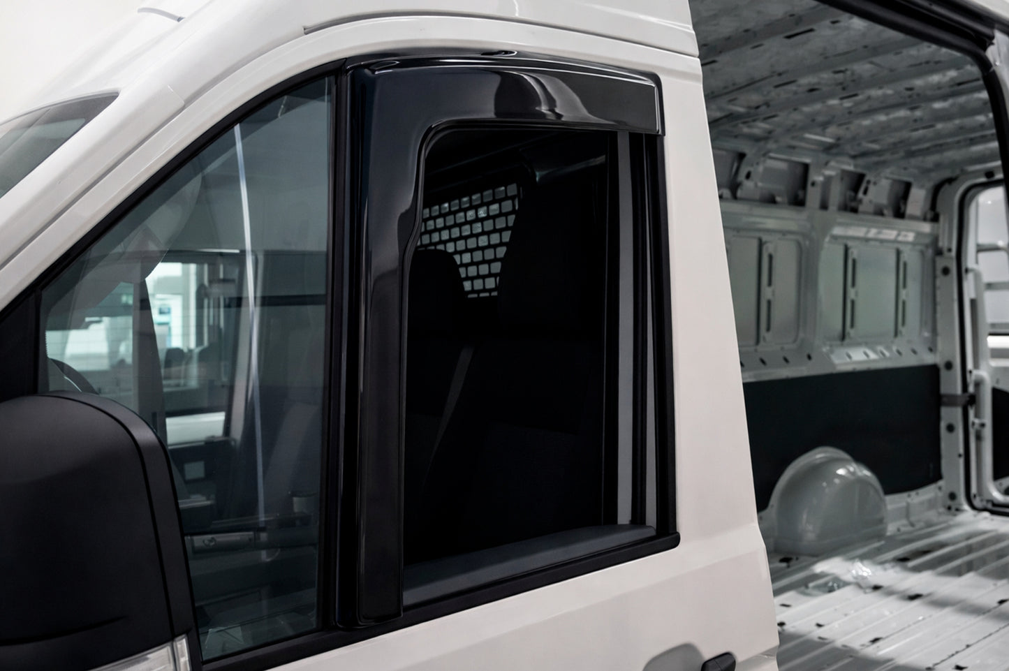 Window Deflectors (2 pcs, HIC) for Volkswagen Crafter 2016- - image 5