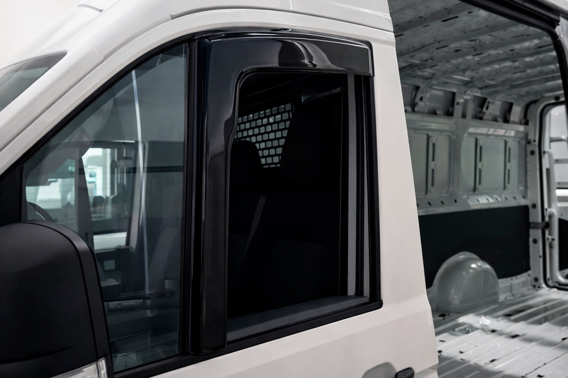 Window Deflectors (2 pcs, HIC) for Volkswagen Crafter 2016- - image 5