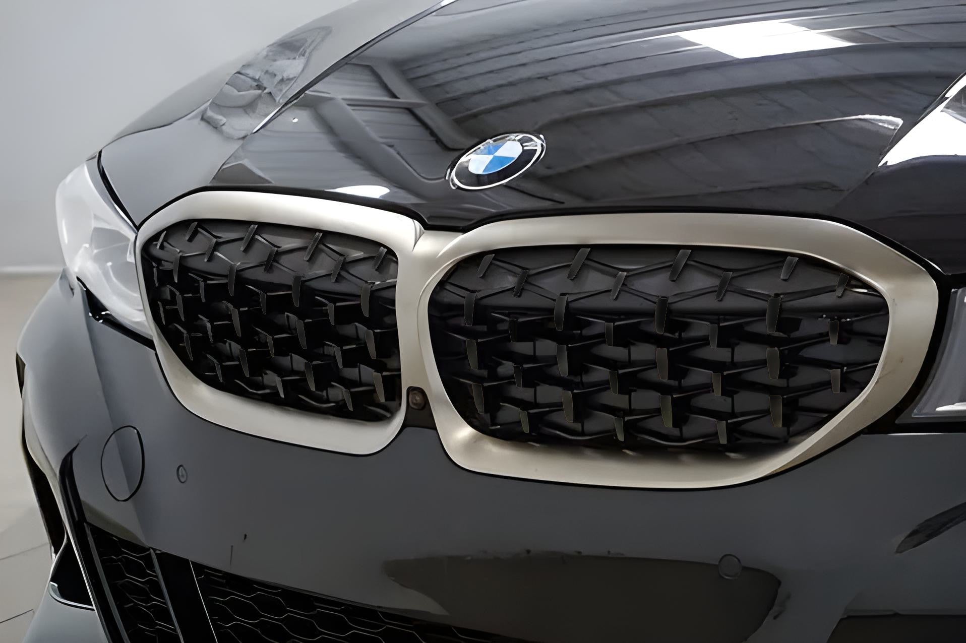 Diamond Black Kidney Grilles (2018-2022, Chrome Trim) for BMW 3 Series G20/G21 2018- - image 1