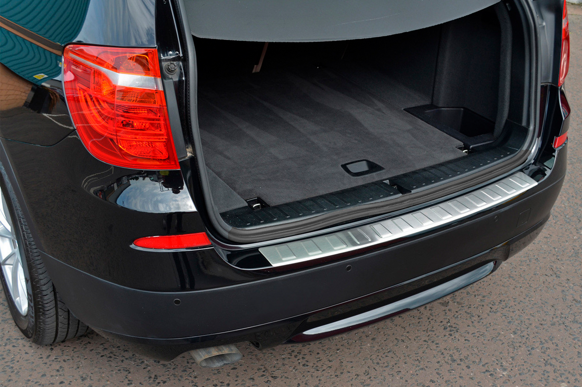 Stainless Steel Rear Bumper Protector OmsaLine (matte, stainless) for BMW X3 F25 2011-2018 - image 2