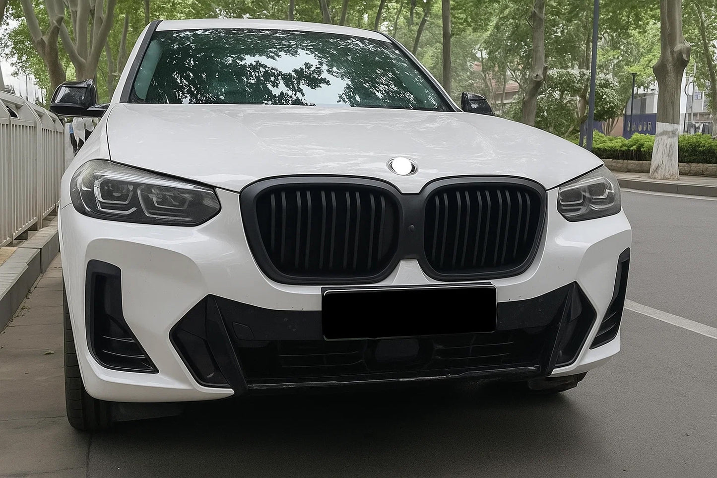Kidney Grilles M-Look (for G08i, matte black) for BMW X3 G01 2018- - image 1