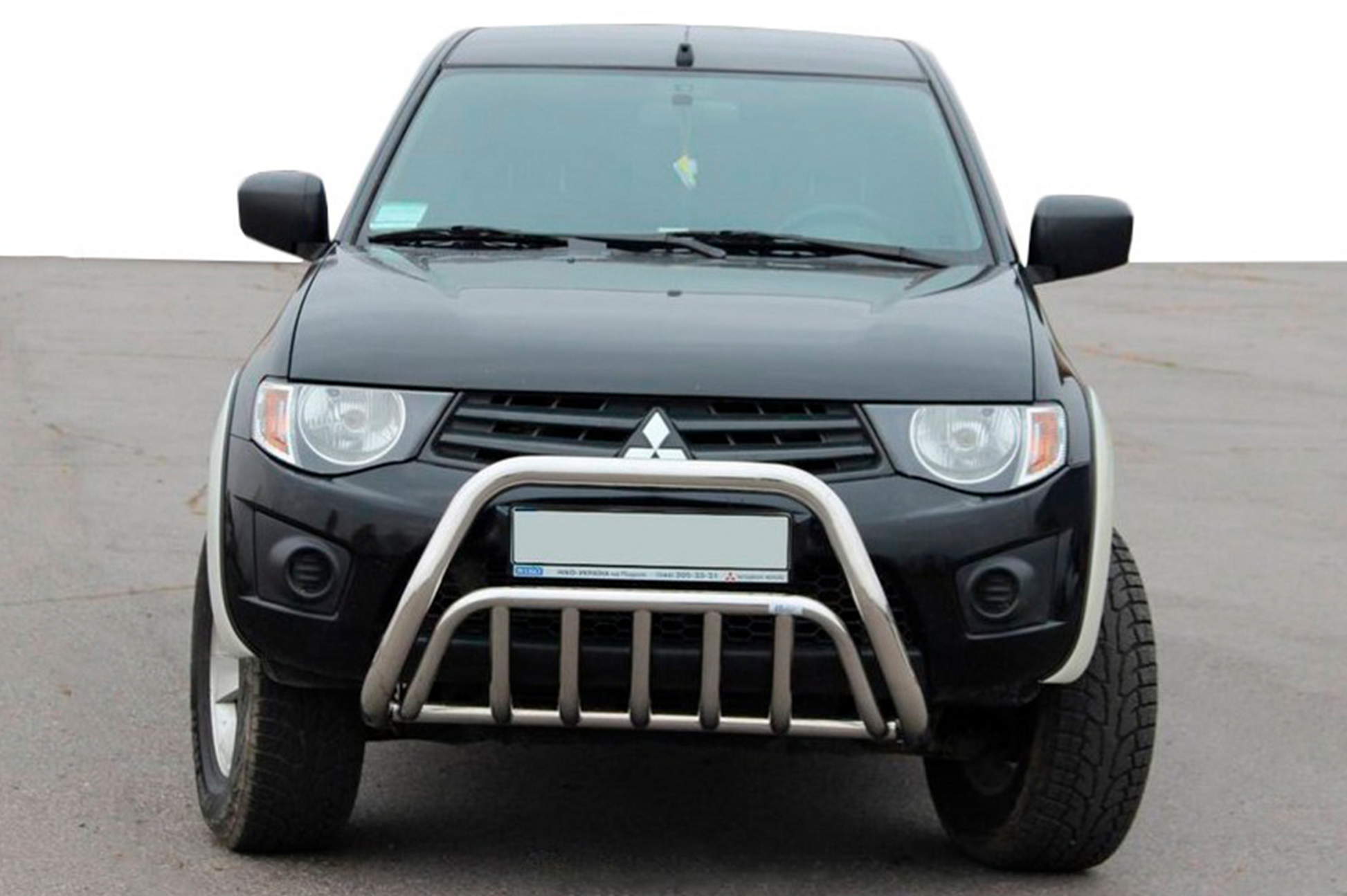 Bull Bar (Stainless Steel) for Mitsubishi L200 2006-2015 - image 1