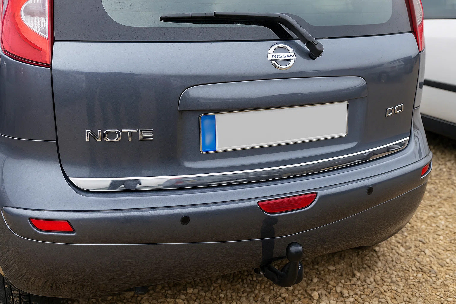 Trunk Trim Stainless Steel for Nissan Note 2004-2012 - image 1