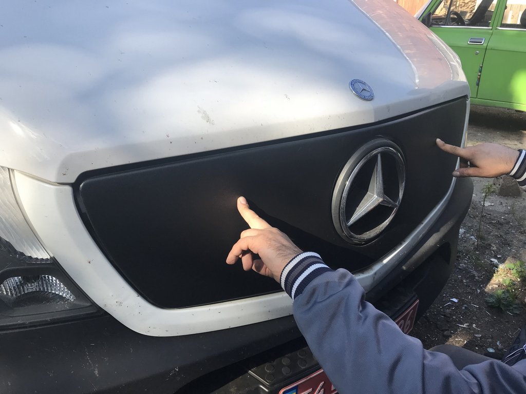 Winter grille trim V1 (2013↗) for Mercedes Sprinter W906 2006-2018 - image 9