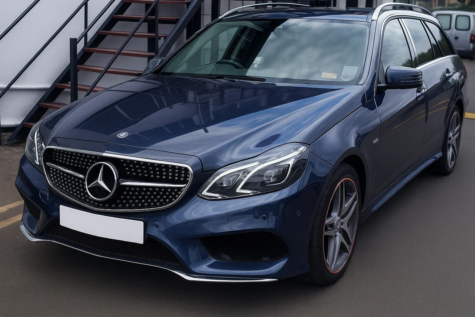 Front Grille Diamond Silver (for Avantgarde and AMG-Line, 2013-2016) for Mercedes E-сlass W212 2009-2016 - image 1