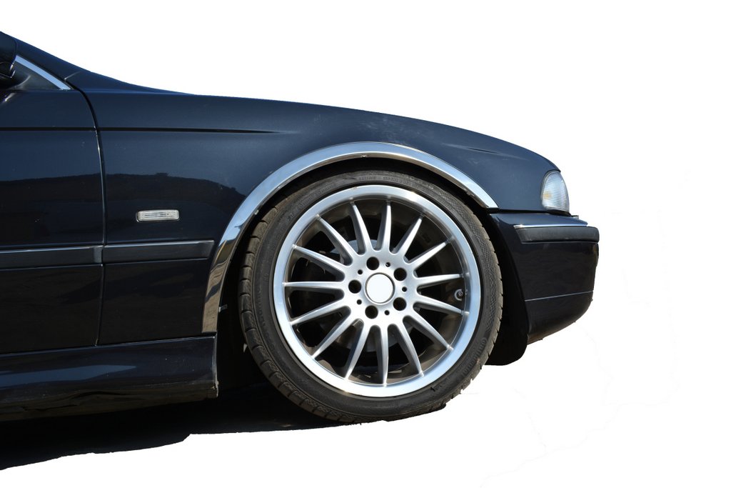 Fender flares (4 pcs, stainless steel) for BMW 5 Series E39 1996-2003 - image 1