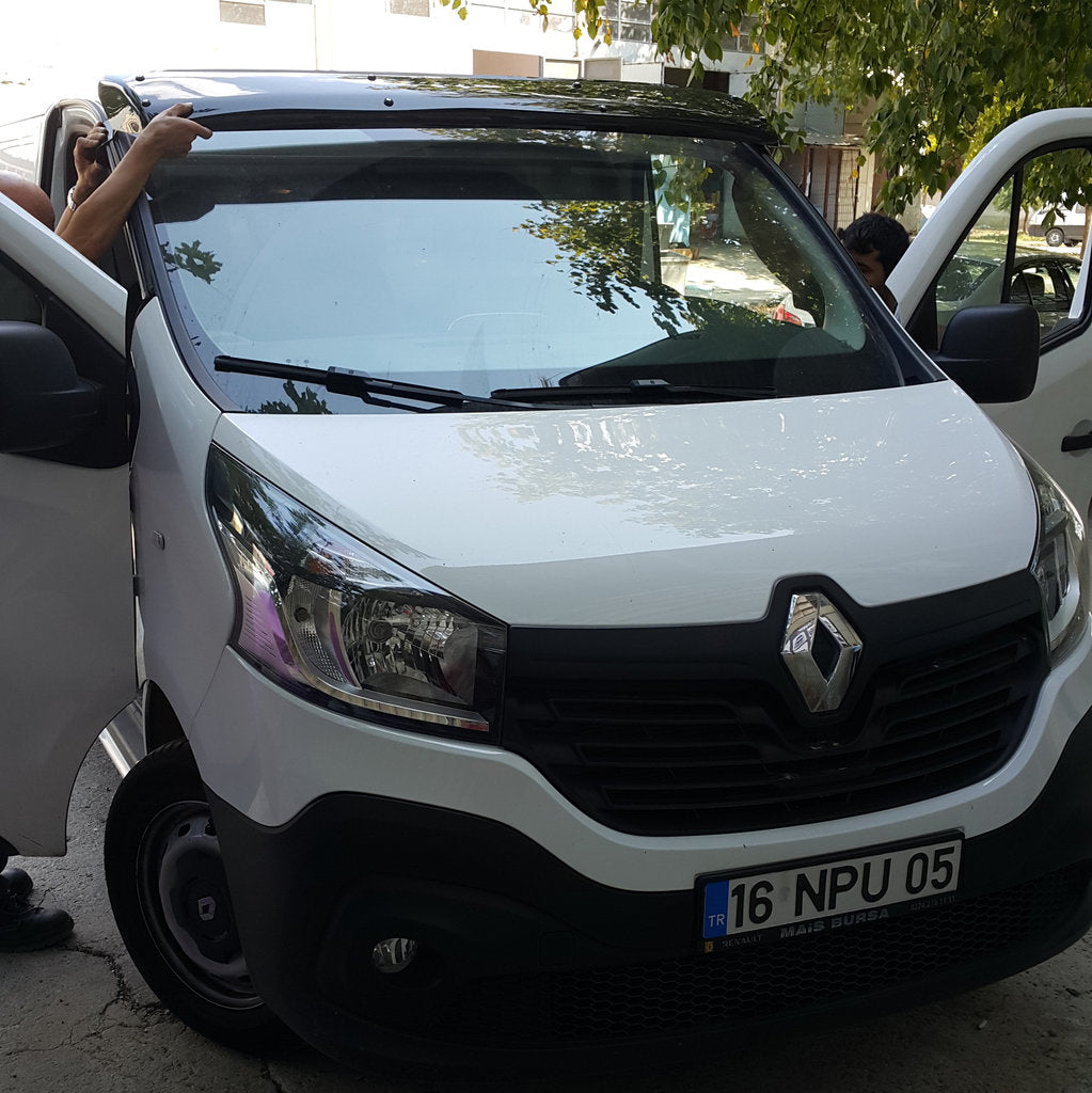 Windshield Visor (black gloss, 5mm) for Renault Trafic 2015- - image 5