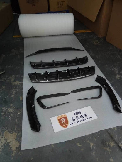 The body kit Larty (natural carbon) for Maserati Levante - Reelken Auto