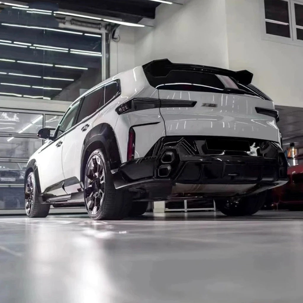 RNG-Style Carbon Body Kit for BMW XM G09 2022- - image 6