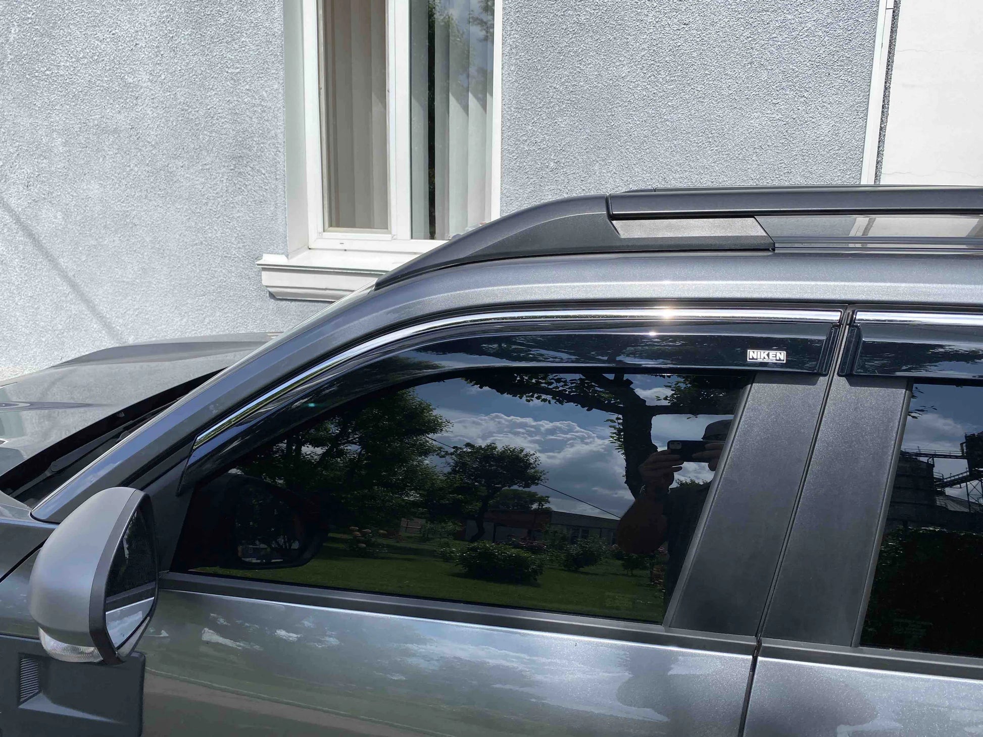 Window Deflectors with Chrome Trim Niken Luxury (4 pcs) for Dacia Duster 2024- - image 3