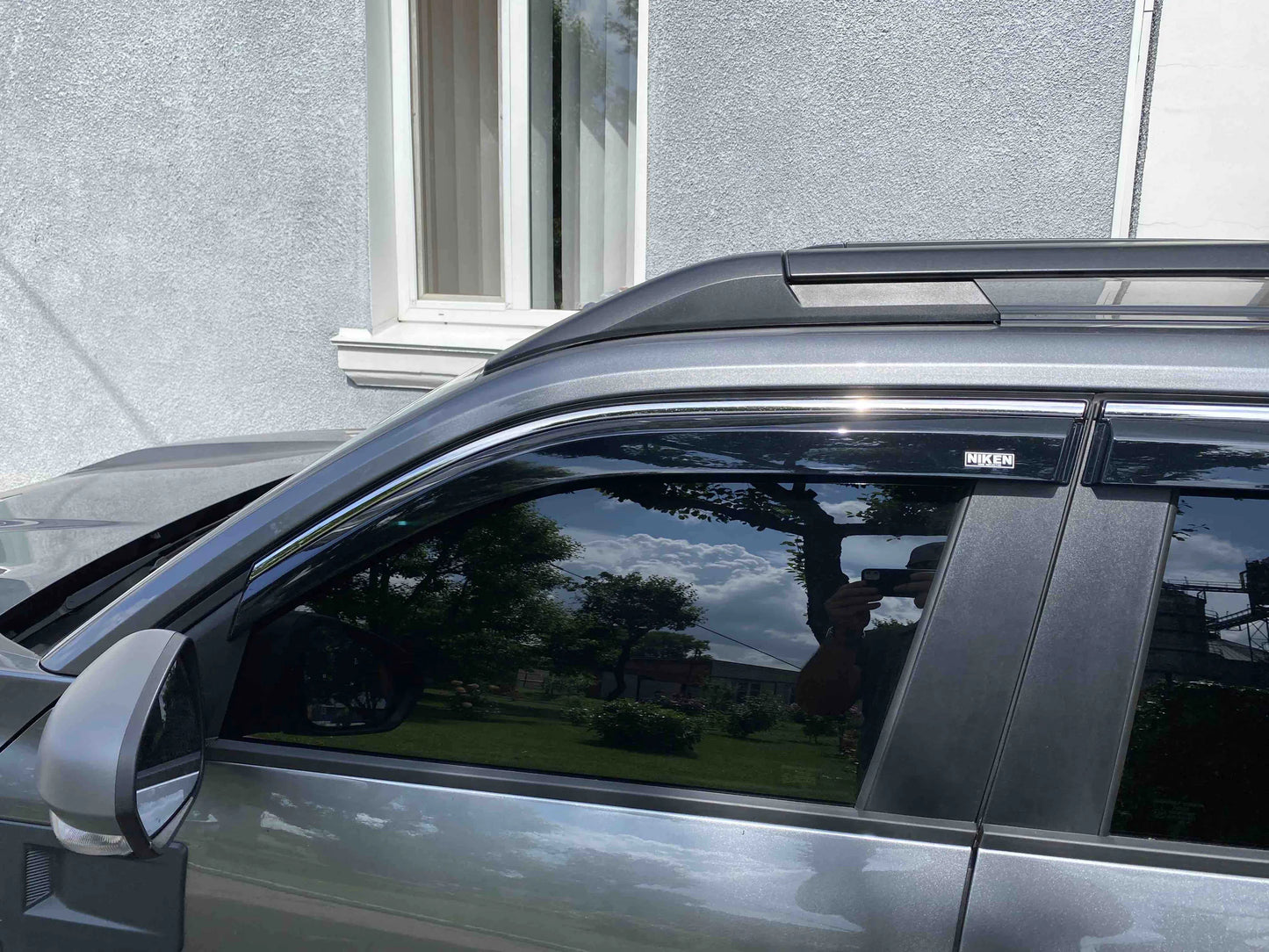 Window Deflectors with Chrome Trim Niken Luxury (4 pcs) for Dacia Duster 2024- - image 3