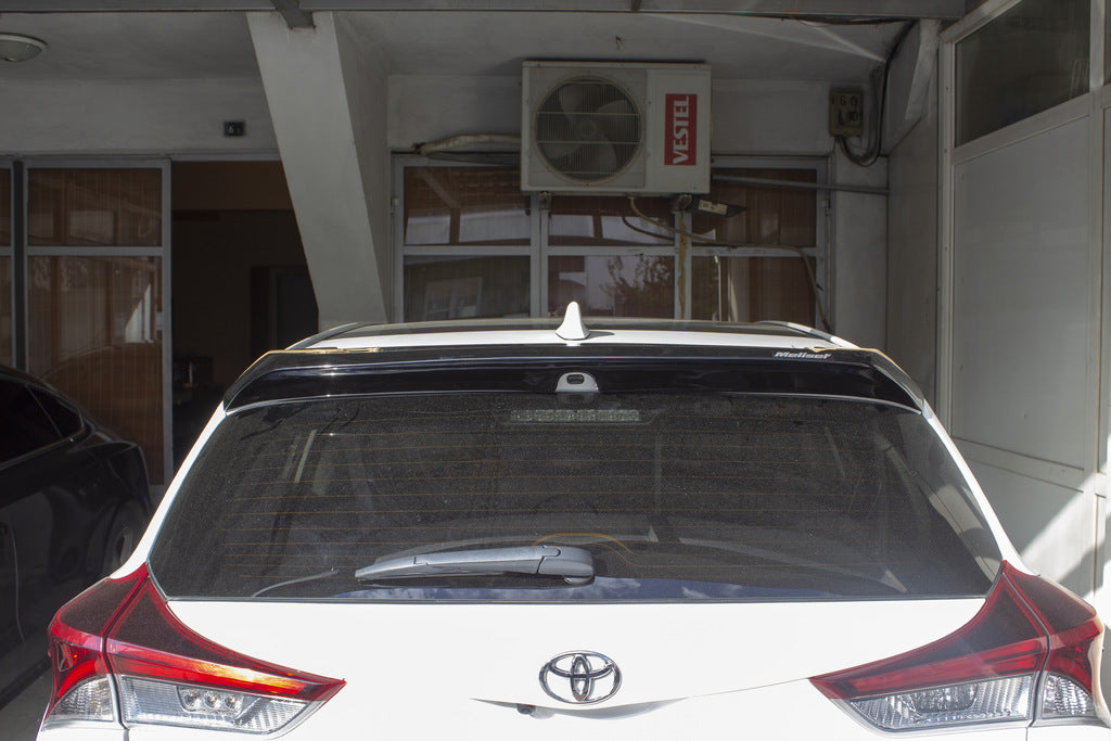 Spoiler (primed for painting) for Toyota Auris 2012-2018 - image 2