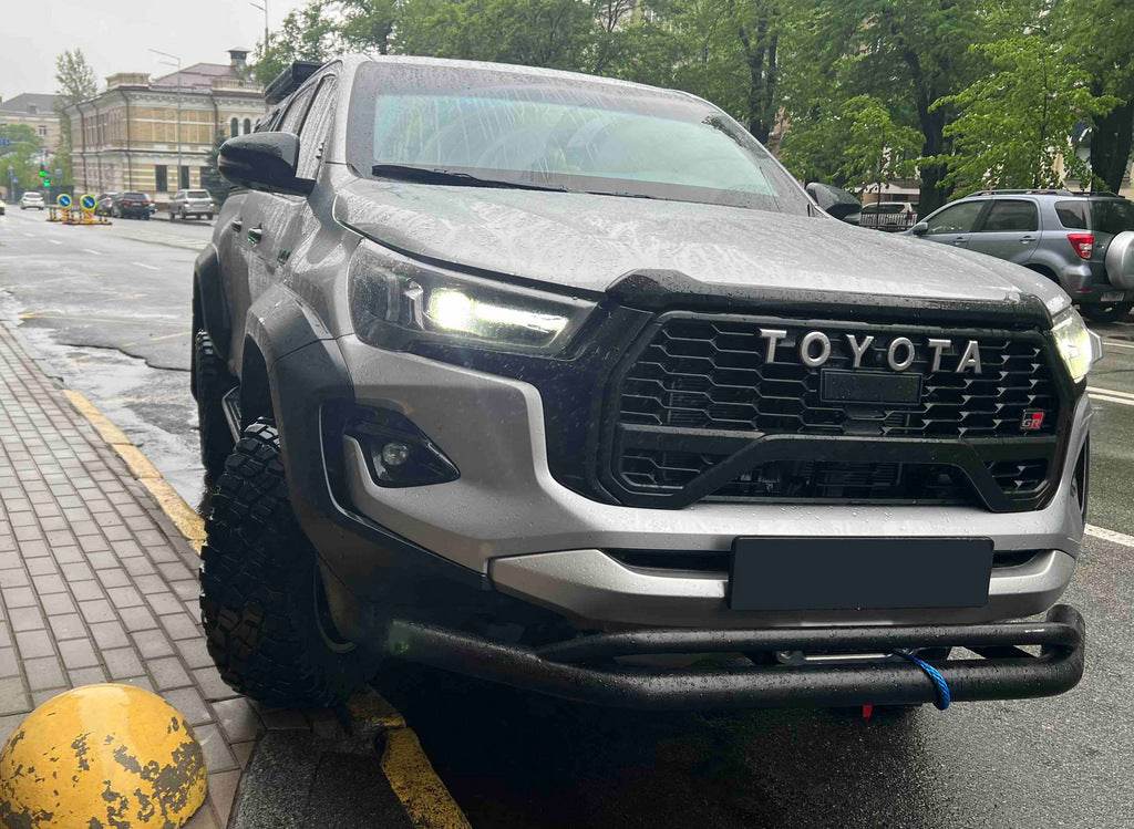 Double front mustache Vegas (2015-2020, black, 76mm) for Toyota Hilux 2015↗ - Reelken Auto