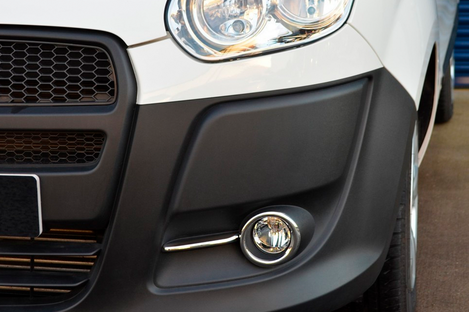 Fog Light Trims with Stripes (2010-2015, 4 pcs, Stainless Steel) for Fiat Doblo II 2010-2022 - image 7