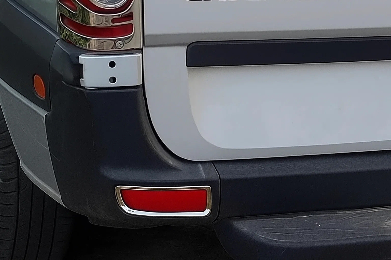 Reflector Covers (2 pcs, Stainless Steel) for Mercedes Sprinter W906 2006-2018 - image 1