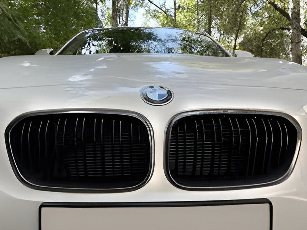 Kidney Grilles M-Look (2011-2014, Gloss Black with Chrome Trim) for BMW 1 Series F20/F21 2011-2019 - image 1