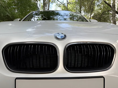 Kidney Grilles M-Look (2011-2014, Gloss Black with Chrome Trim) for BMW 1 Series F20/F21 2011-2019 - image 1