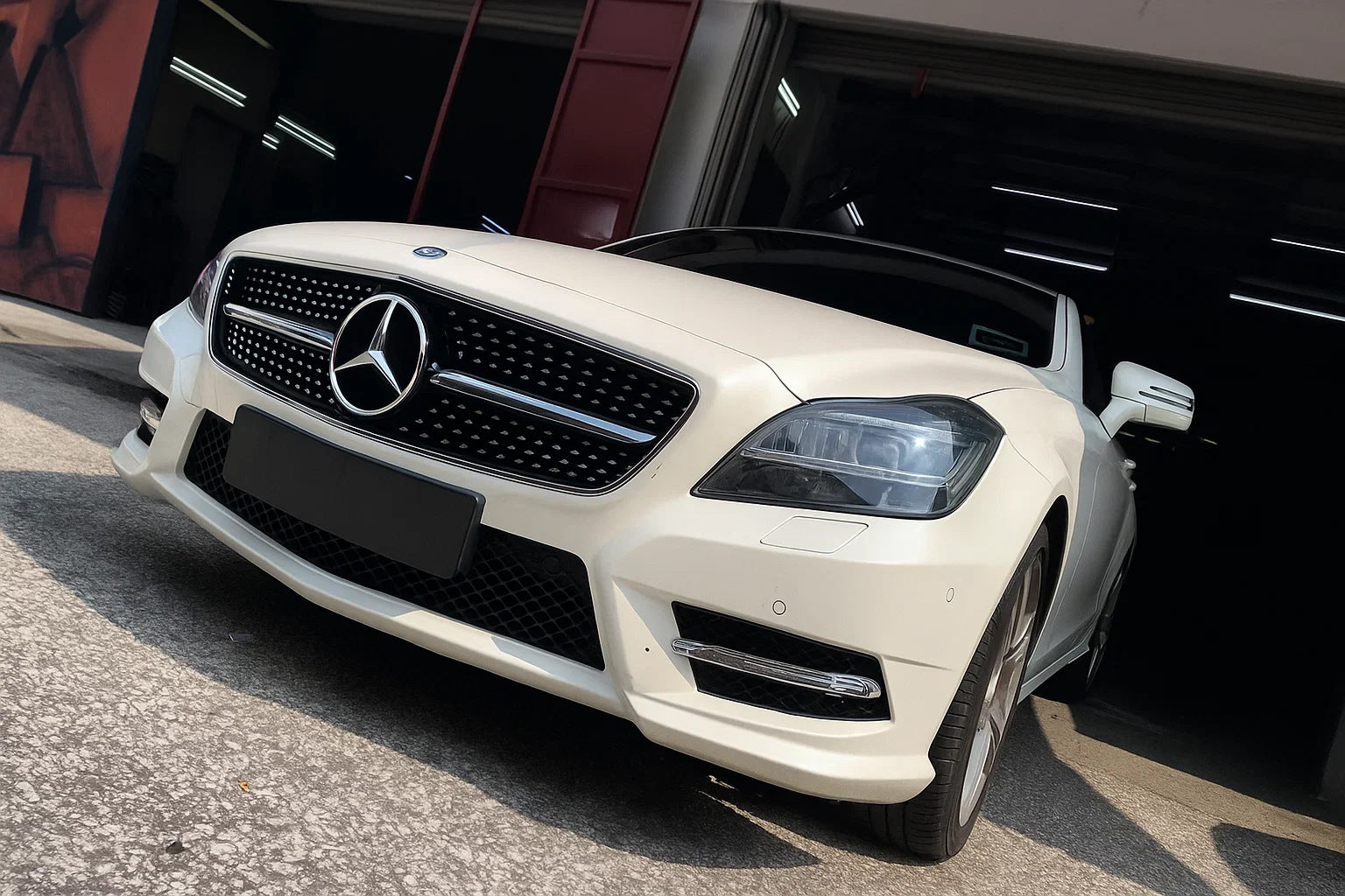 Front Grille 2011-2014 (Diamond Silver) for Mercedes CLS C218 2011-2018 - image 3
