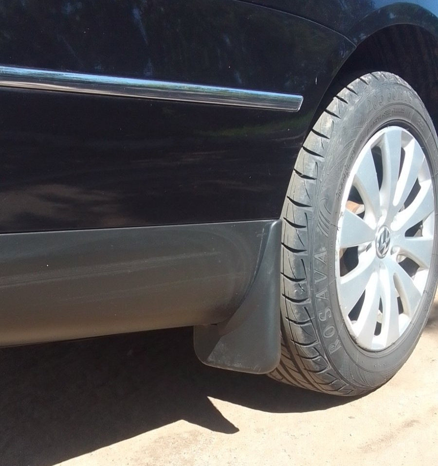 Premium Mud Flaps (4 pcs) for Volkswagen Passat B6 2006-2012 - image 1