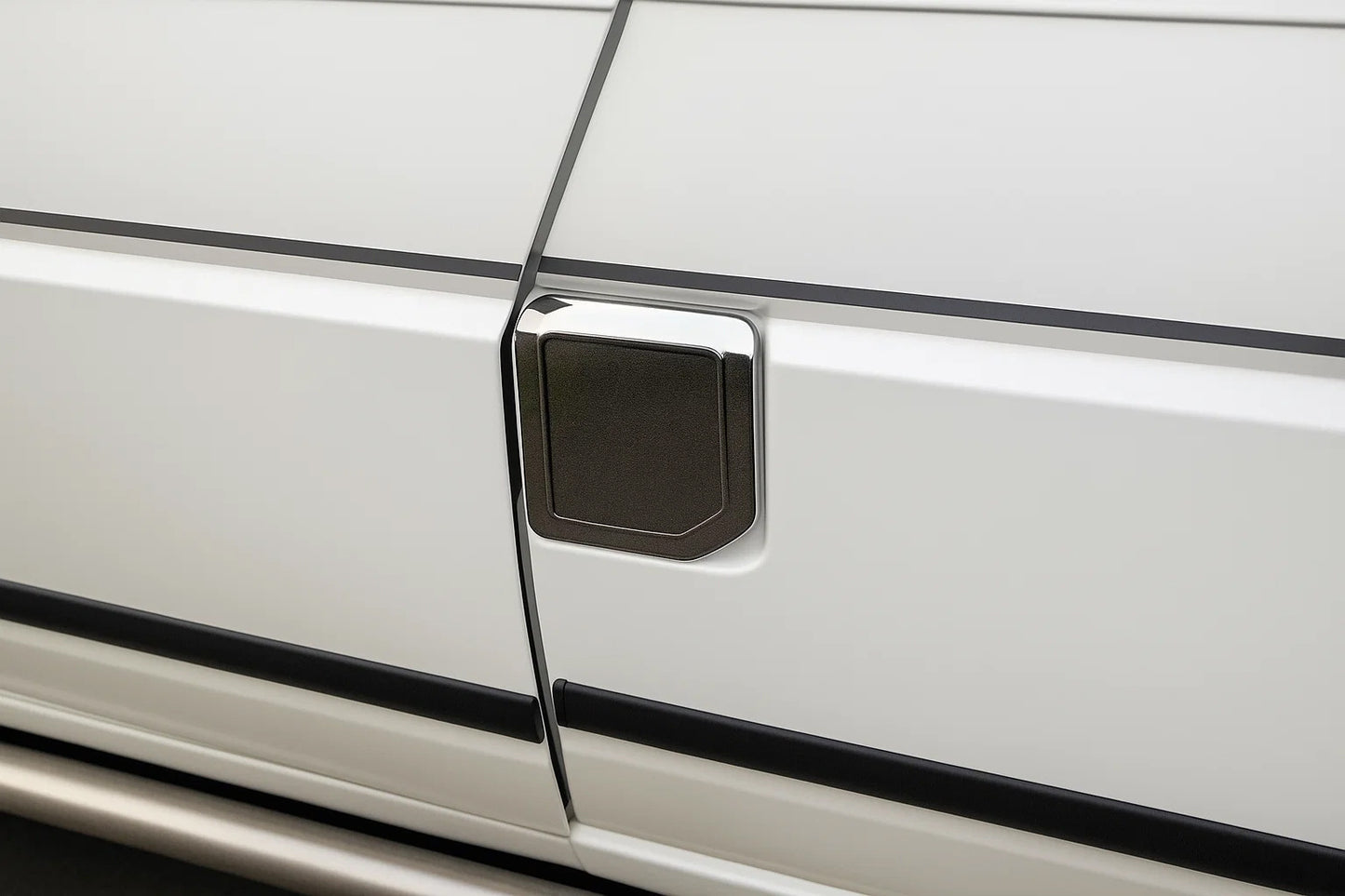 Fuel tank cover without logo (OmsaLine, stainless steel) for Volkswagen T4 Transporter 1990-2003 - image 1