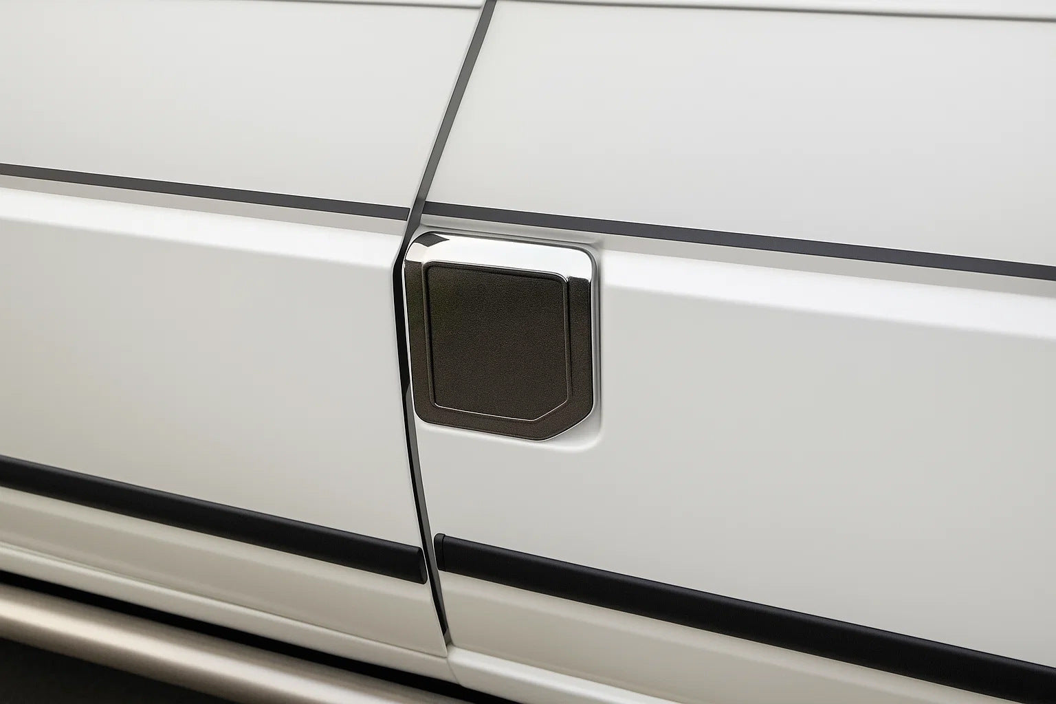 Fuel tank cover without logo (OmsaLine, stainless steel) for Volkswagen T4 Transporter 1990-2003 - image 1