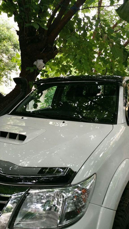 Visor windshield (on the brackets) for Toyota Hilux 2006-2015 - Reelken Auto
