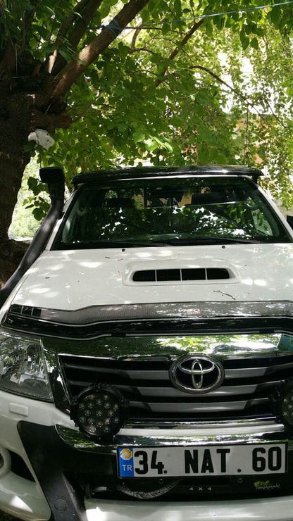 Visor windshield (on the brackets) for Toyota Hilux 2006-2015 - Reelken Auto